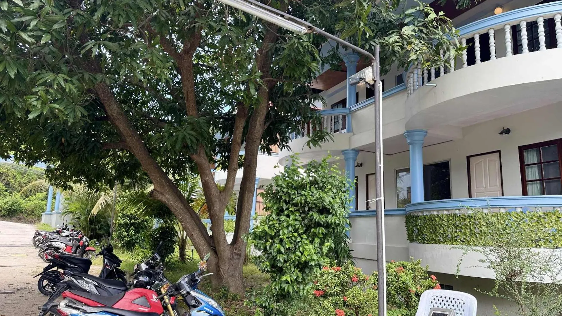 Apartahotel Tommy Resort Ko Tao Tailandia