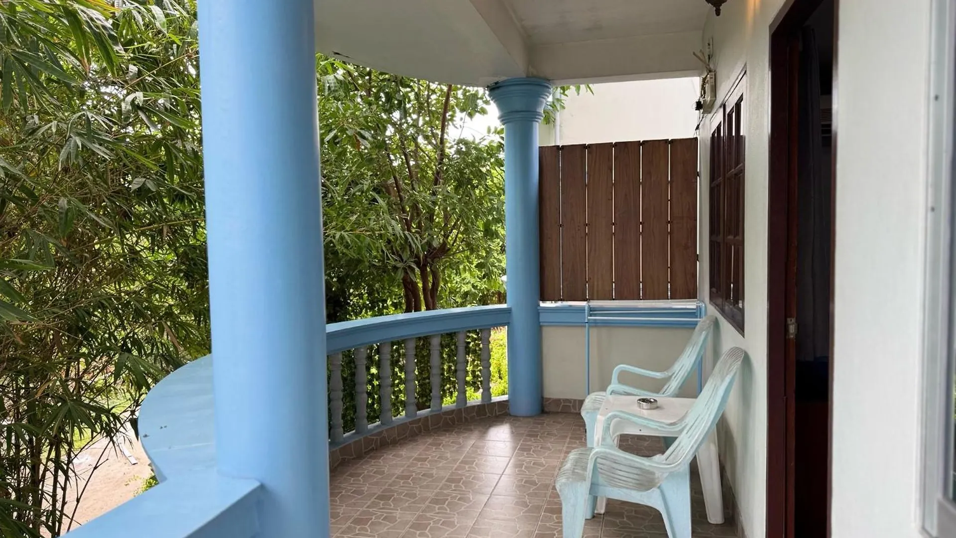 Tommy Resort Ko Tao Aparthotel