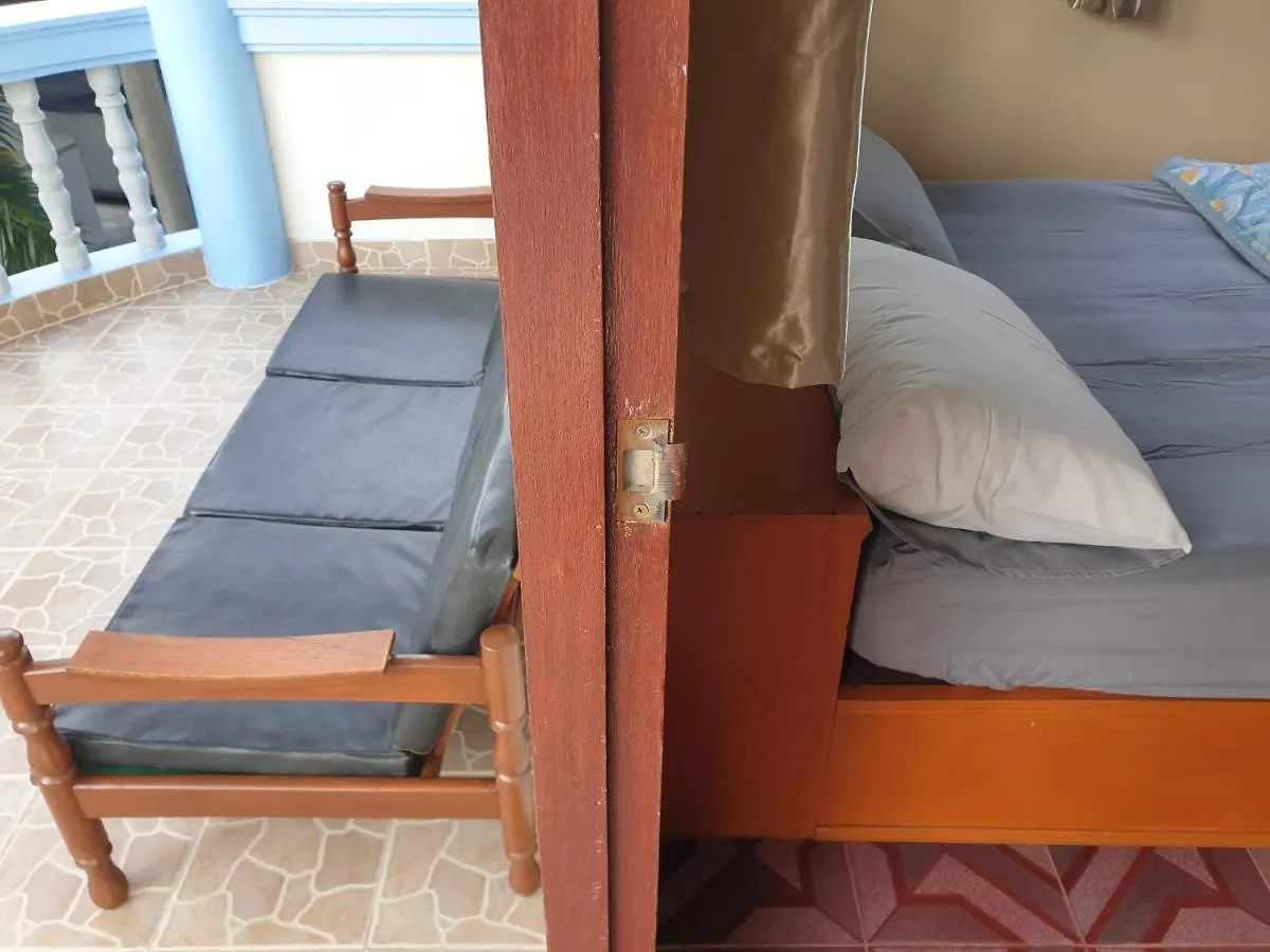 Tommy Resort Koh Tao Aparthotel