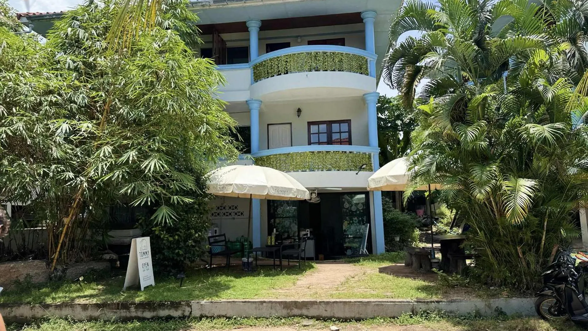 Aparthotel Tommy Resort Koh Tao Thailand